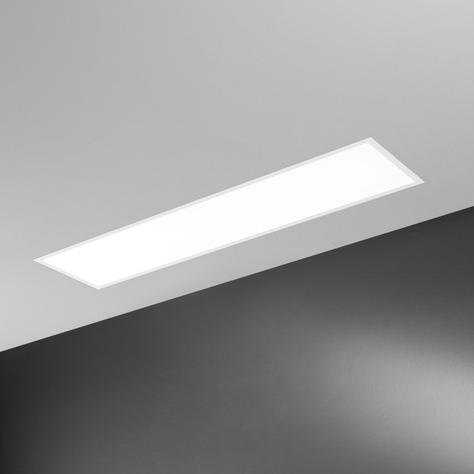Dalle LED pro multiconnexion 40W avec interrupteur CCT. UGR et câble de sécurité 30 x 120 cm